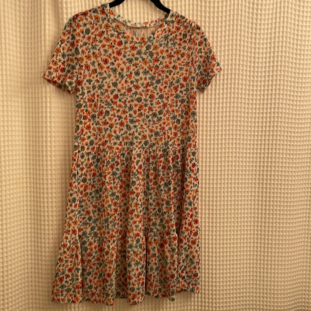 Zara floral short sleeve dress